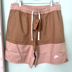 Nike Mens M lined swim trunk athletic shorts NWT
